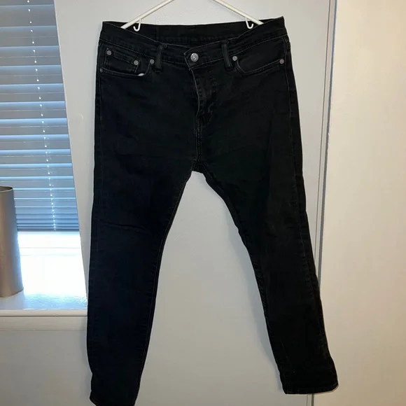 Levi’s jeans 30/32 - Picture 2 of 4